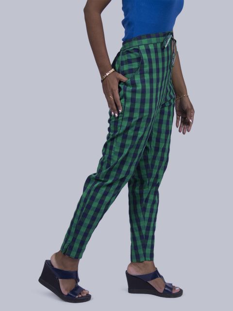 Women Chex Straight Pant - Green