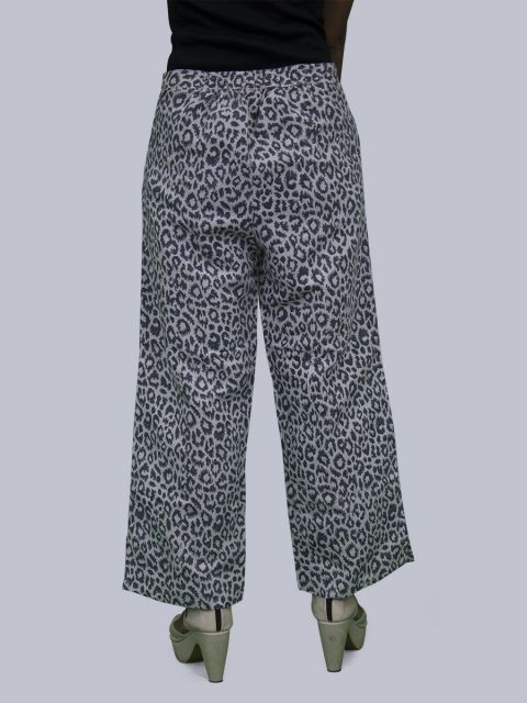  Women Leopard Print Linen Palazzo
